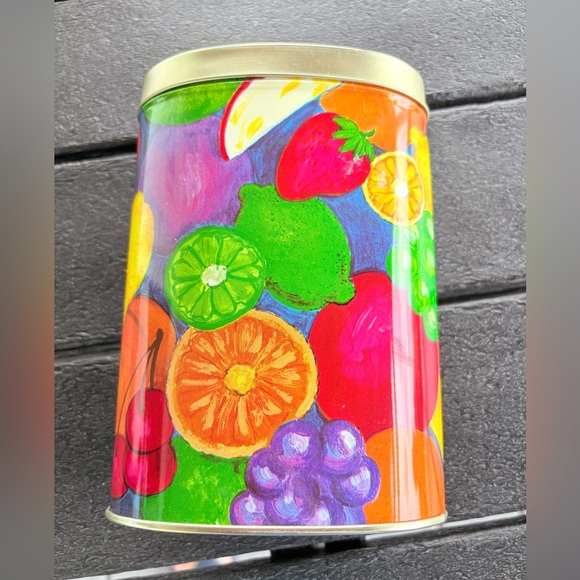 Colorful Fruit Design Tin Made in England Great Condition - Picture 1 of 7